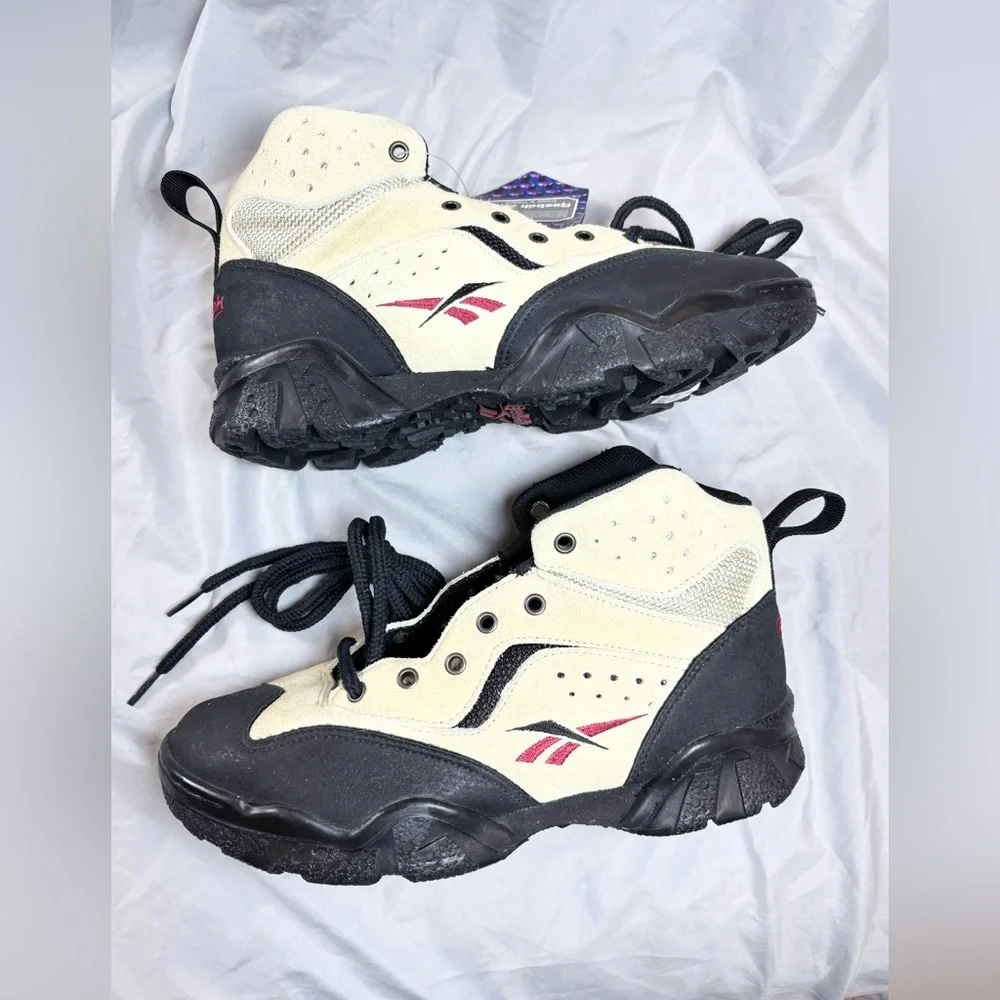 Vintage 90s‎ Reebok Hexalite hiking Boots Men’s Size 8 Beige Tan